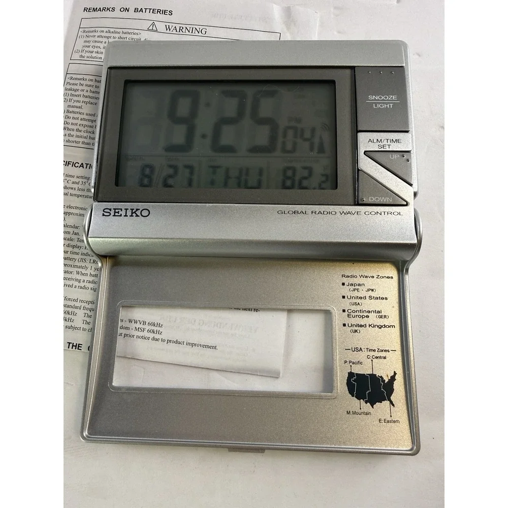 VTG Seiko Digital Travel Alarm Clock Model QHL004S With Snooze & Light Silver